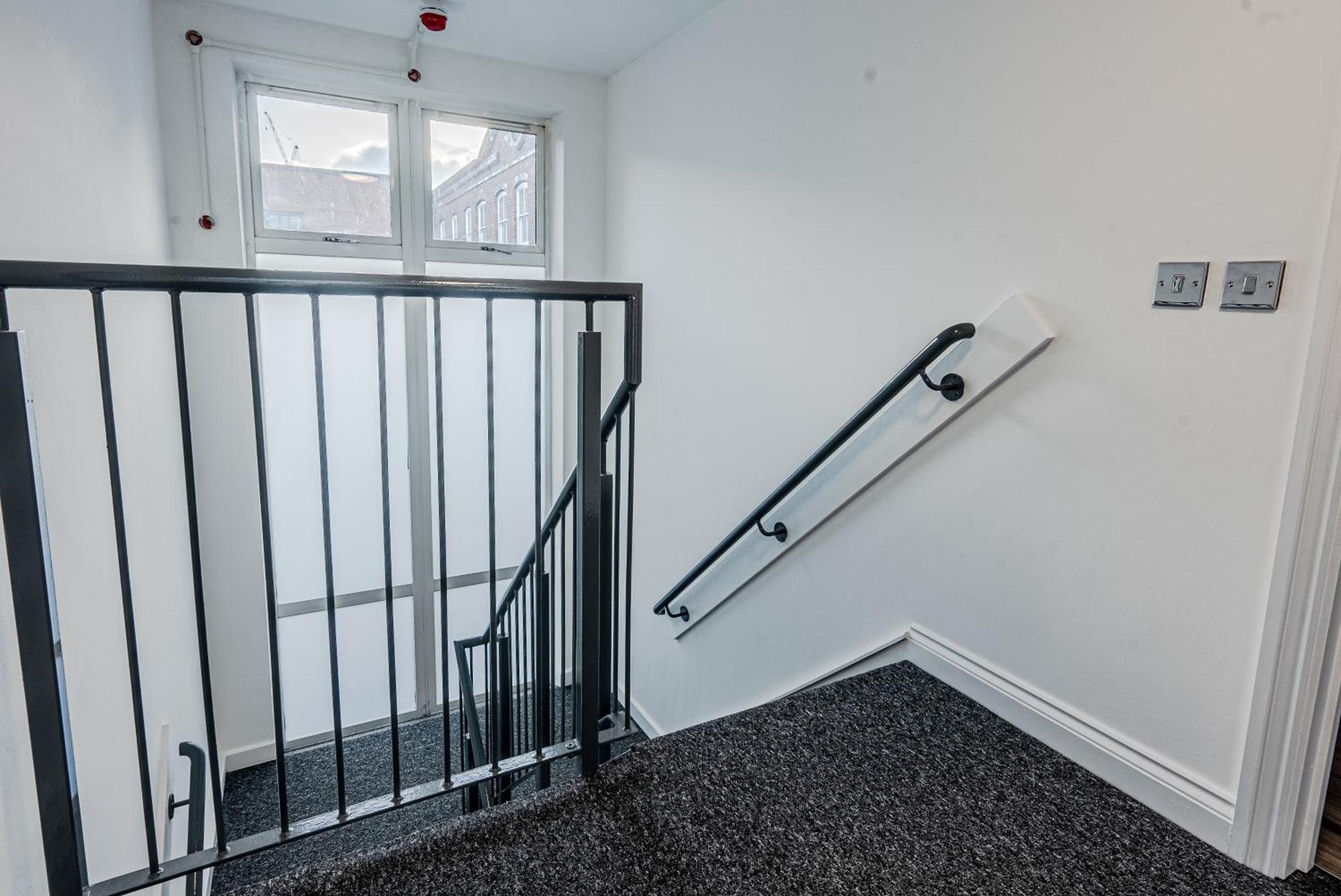 Stunning Three Bedroom Townhouse In The Jewellery Quarter, Birmingham City Centre Sleeps 5- Free Parking Exterior photo