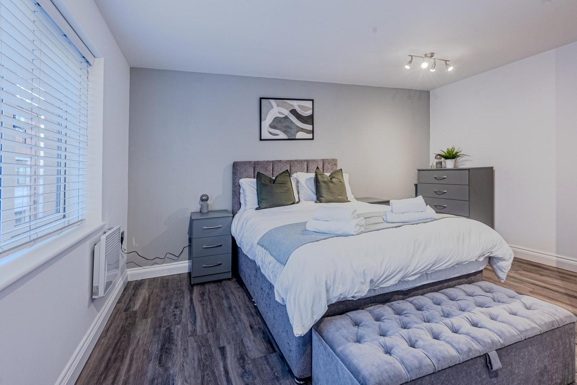 Stunning Three Bedroom Townhouse In The Jewellery Quarter, Birmingham City Centre Sleeps 5- Free Parking Exterior photo